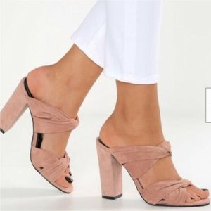 Kendall & Kylie Suede Sandals